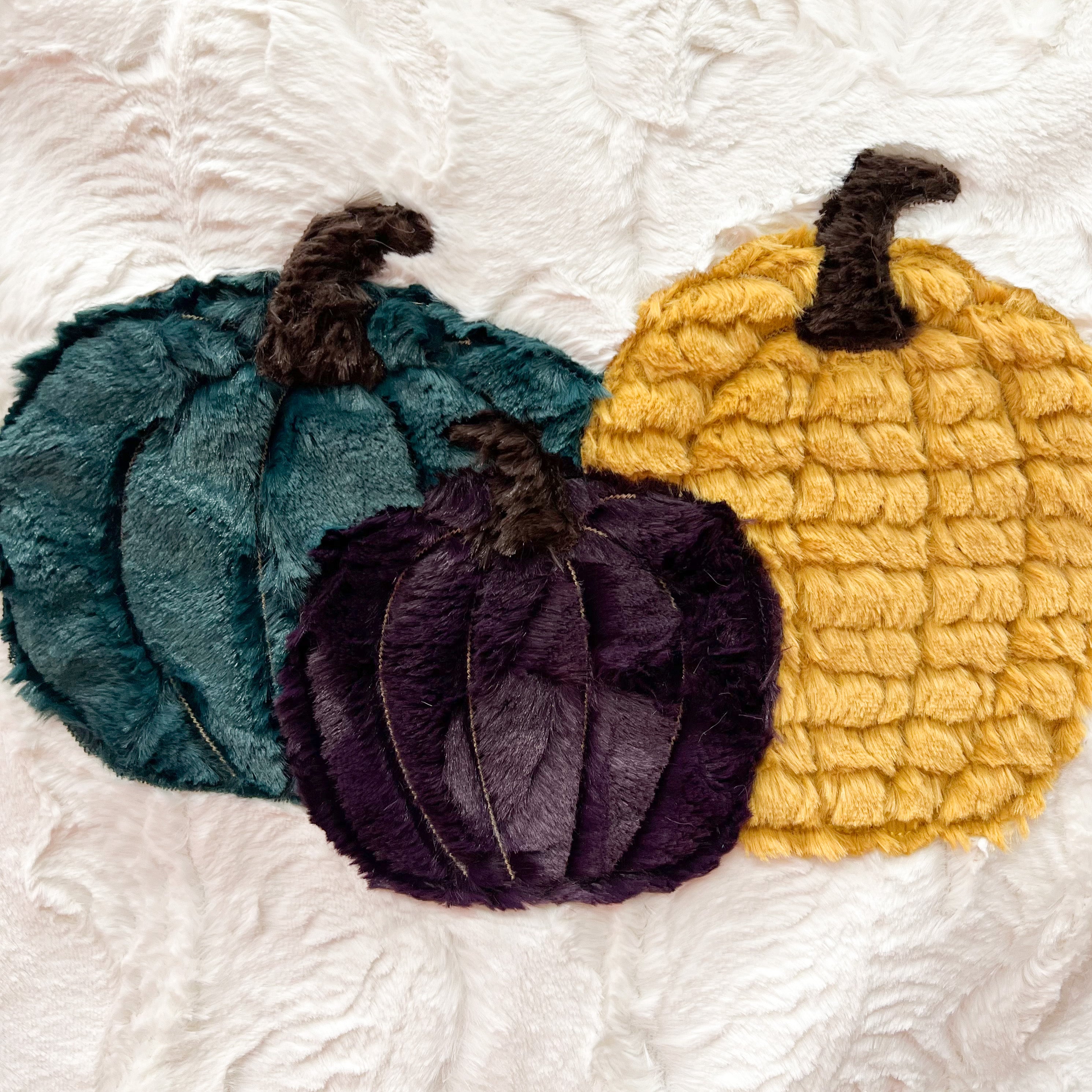 LE Custom Pumpkins Applique Pillow Cover