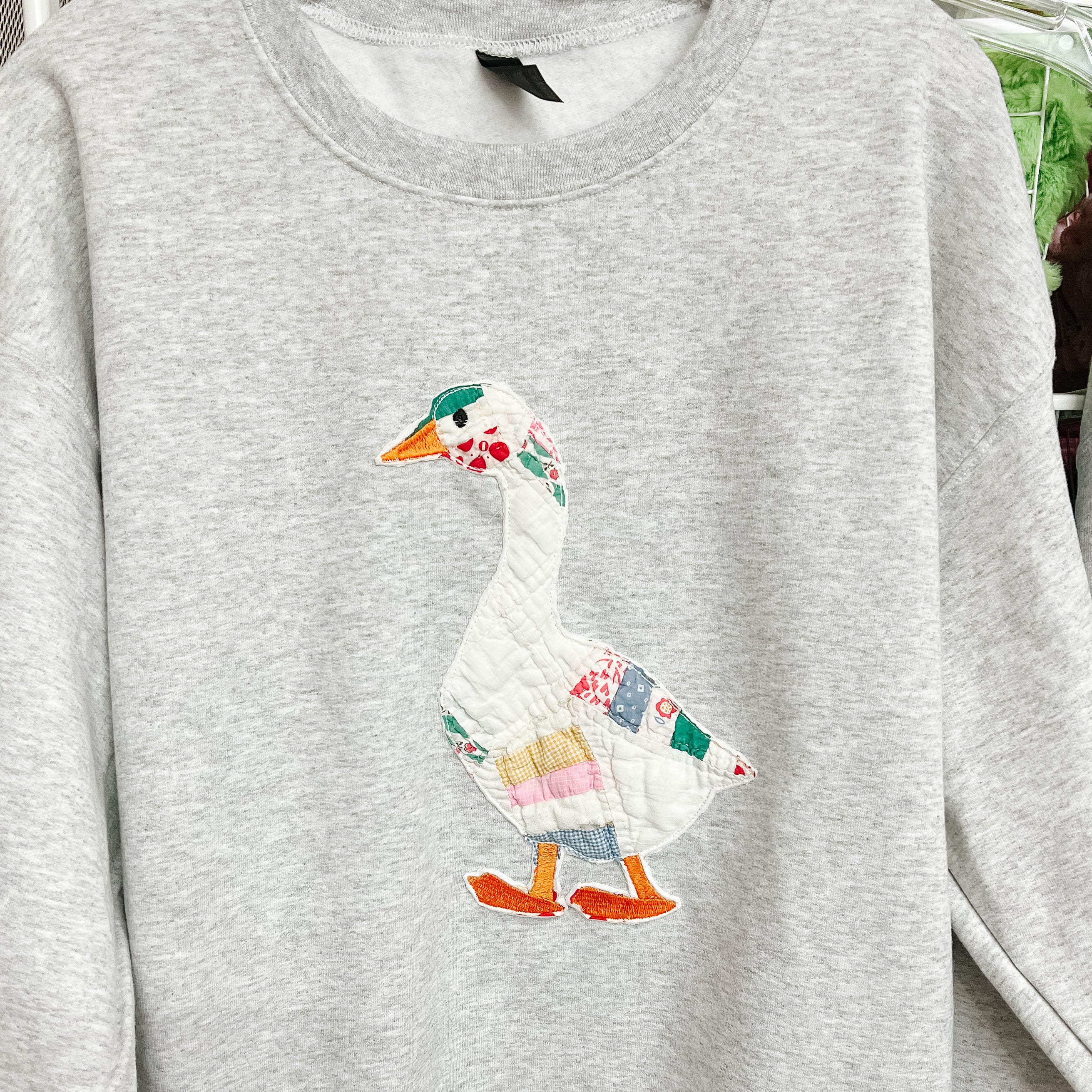 NEW! LE Scrappy Quilt Goose & Chicken Sweatshirts!
