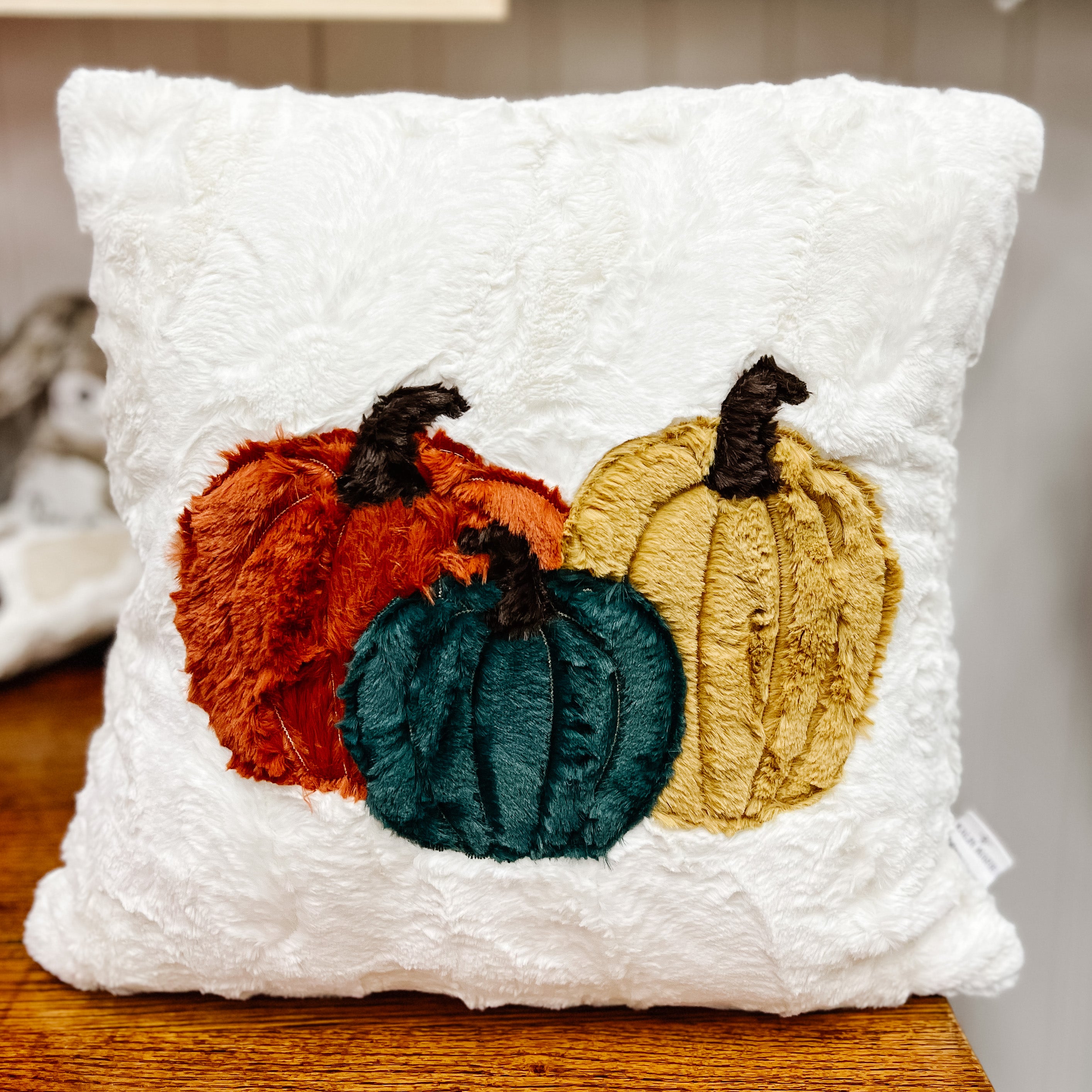 LE Custom Pumpkins Applique Pillow Cover