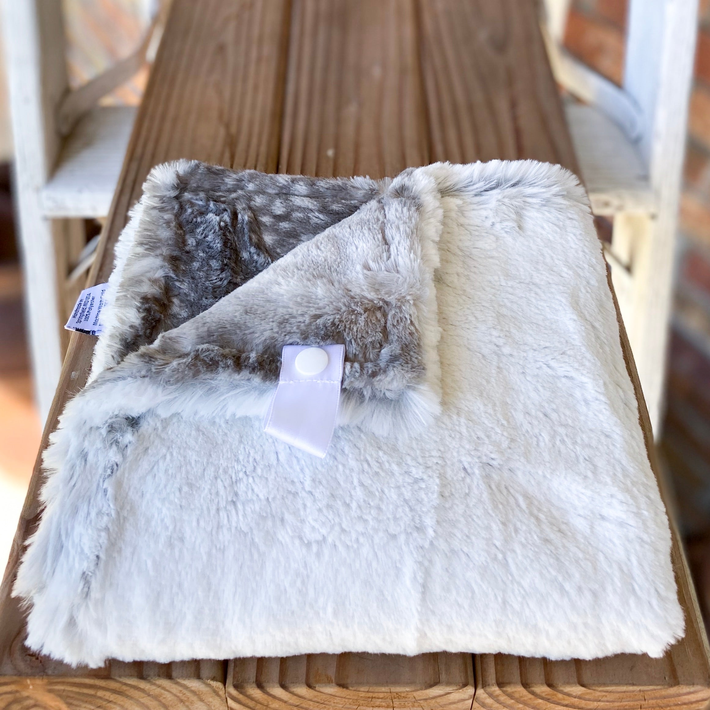 RTS Silver Frost & Metal Fawn Luxe Lovey
