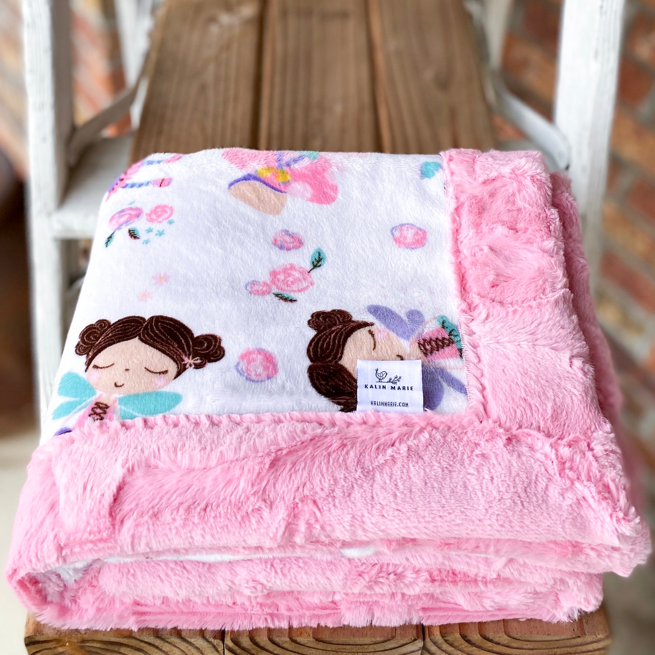 Easy Order Twinkle Toes Luxe Snuggle Blanket