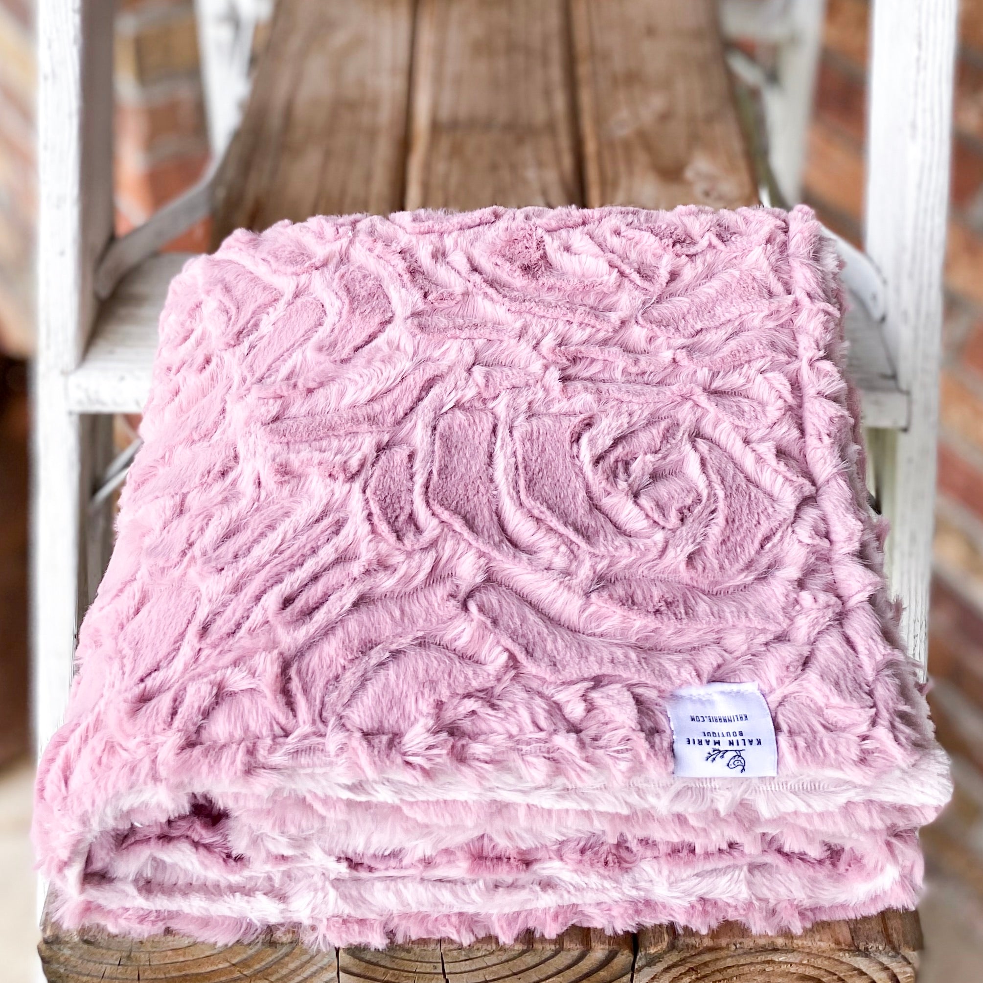 Easy Order Demi Rose Woodrose & Rosewater Hide Double Luxe Blanket
