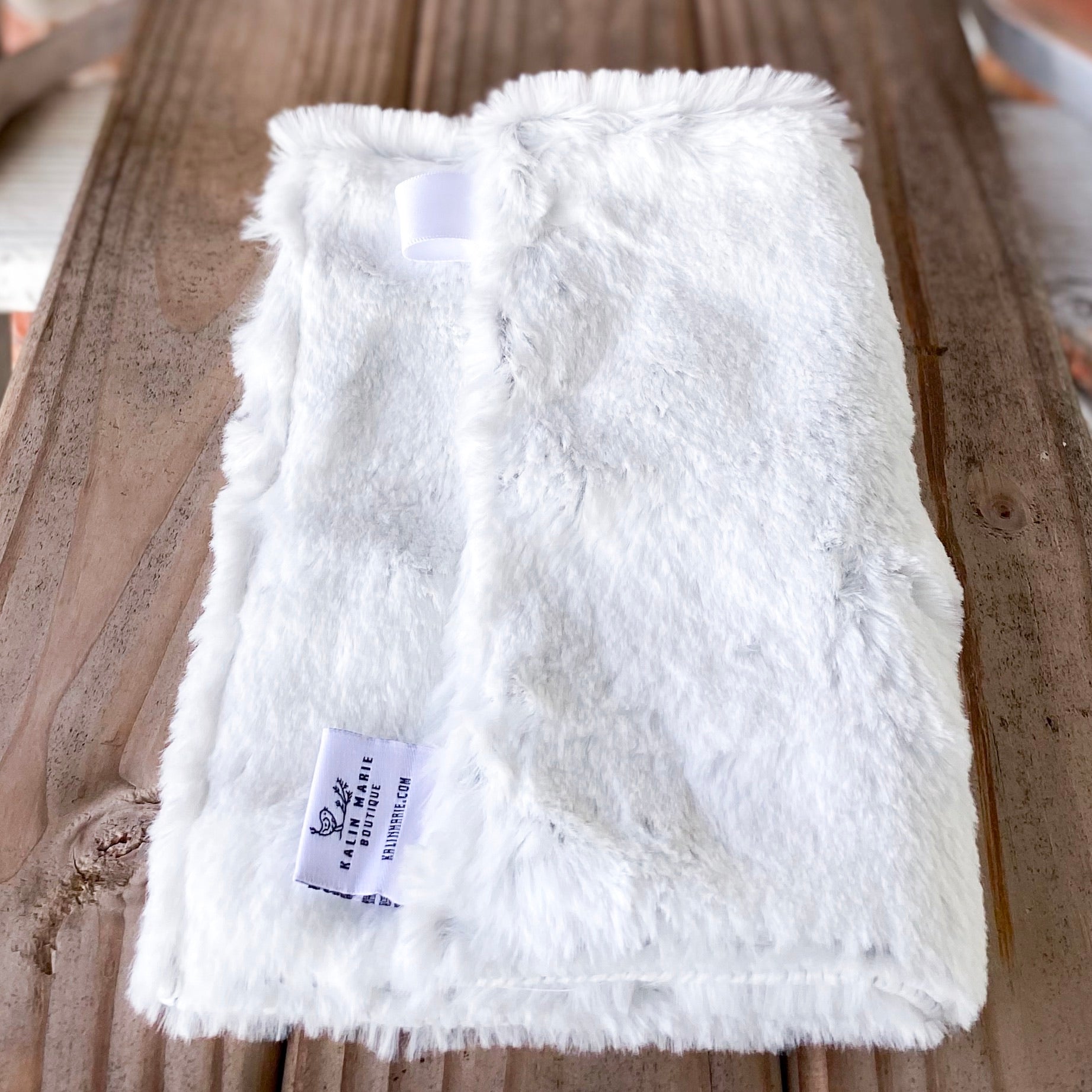 Easy Order Silver Frost Double Luxe Lovey