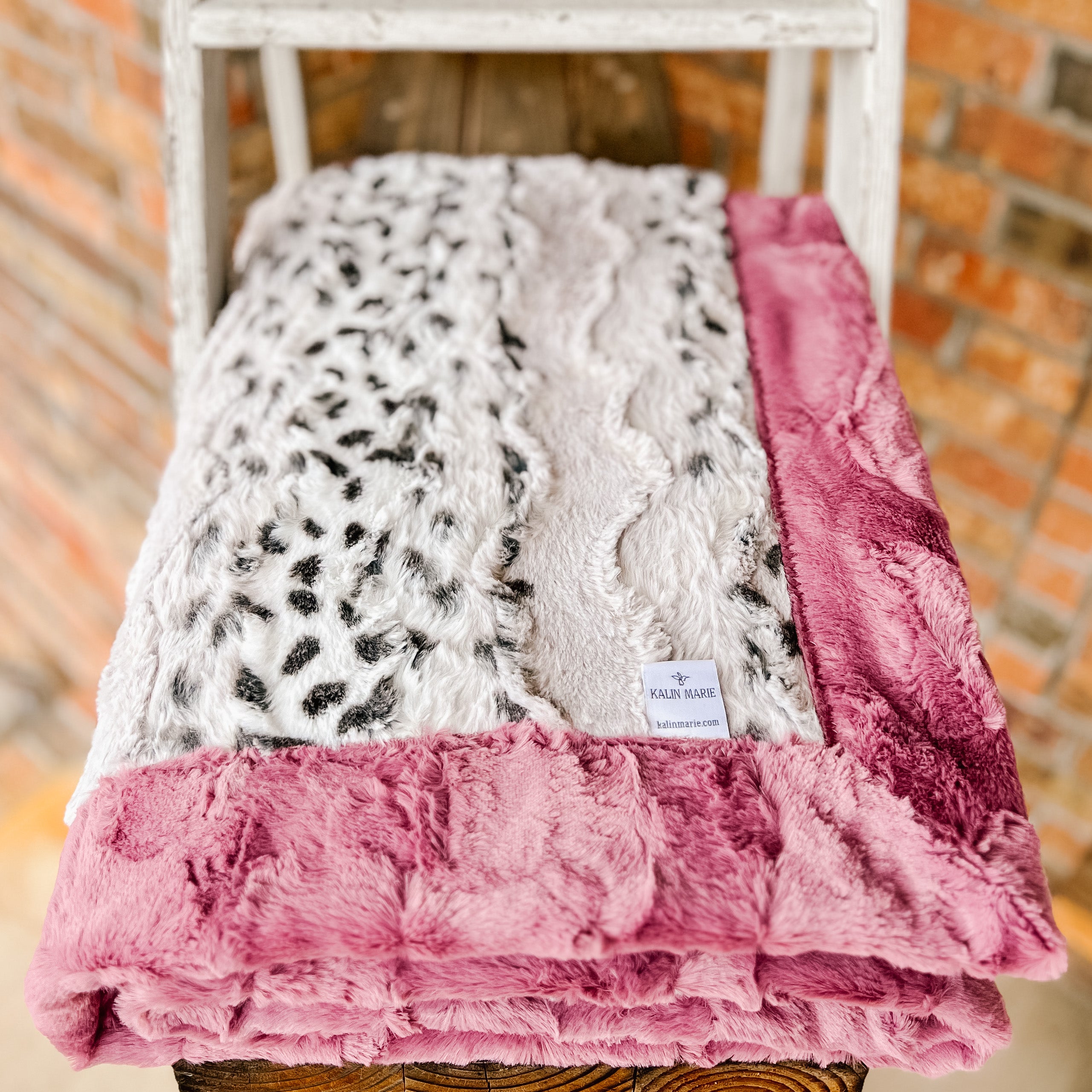 RTS Wild Lynx Iron Luxe Blanket