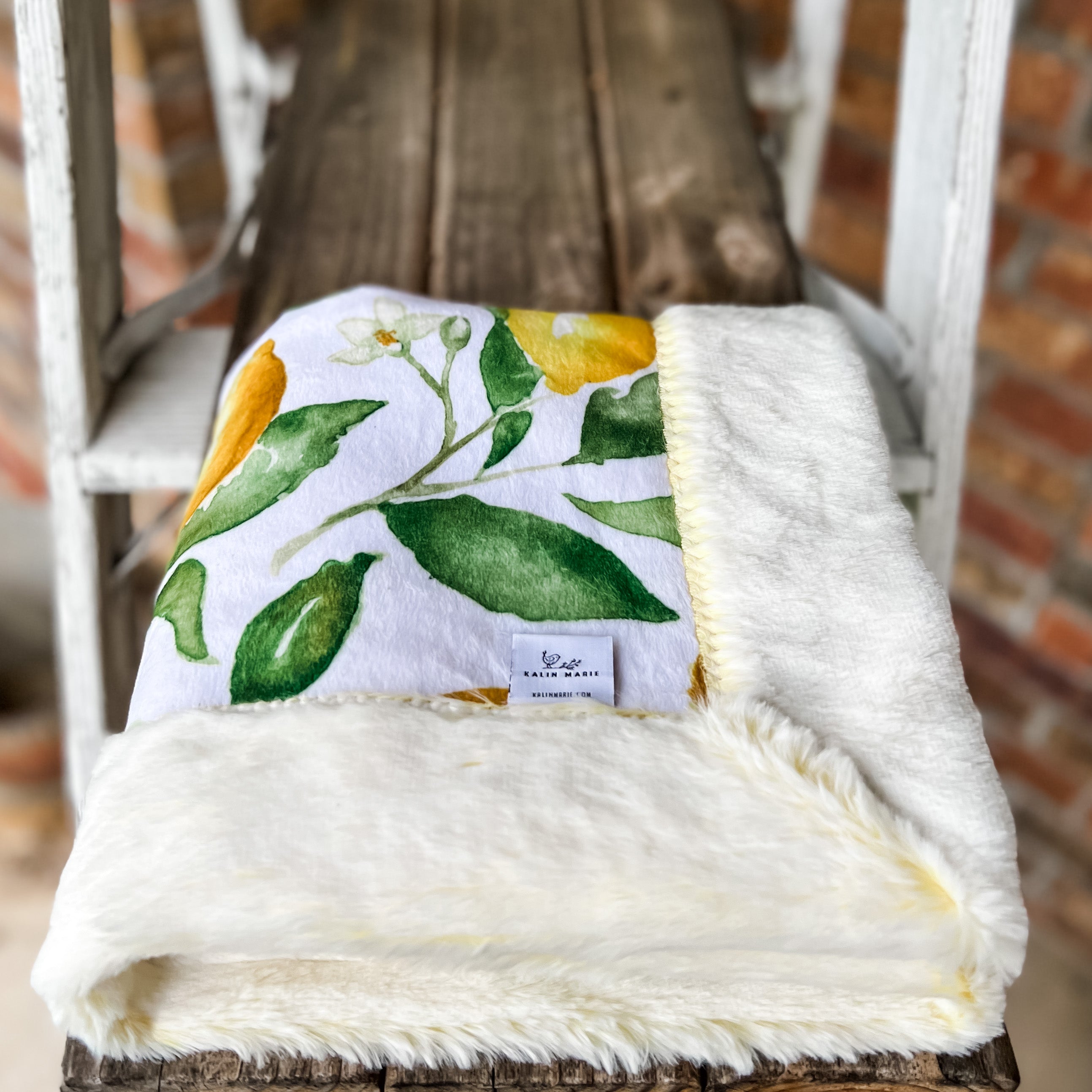 RTS LE Spoonflower Lemons Blankets