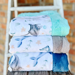 Easy Order Under the Ocean Luxe Snuggle Blanket