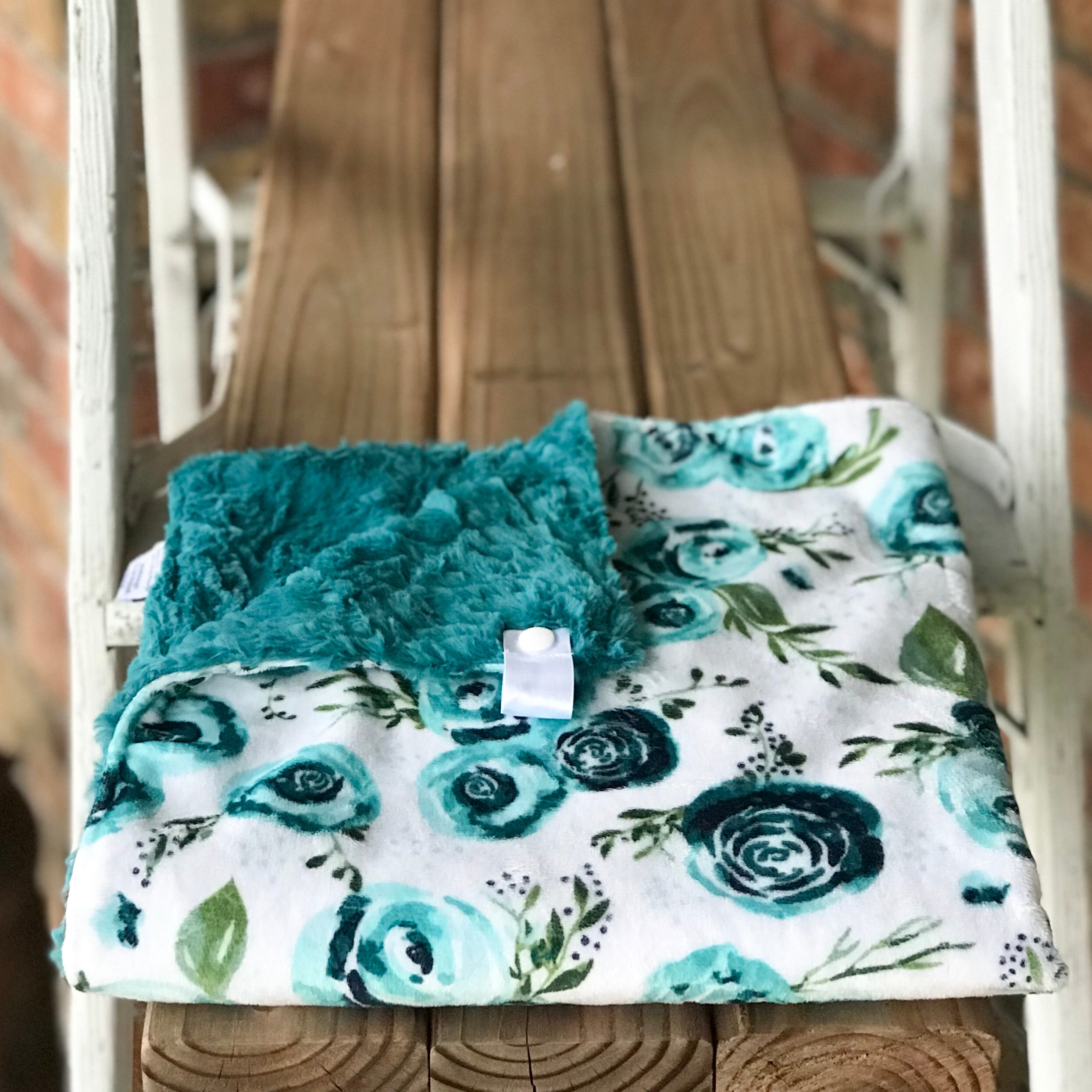 Easy Order Rosie Mallard Luxe Snuggle Blanket