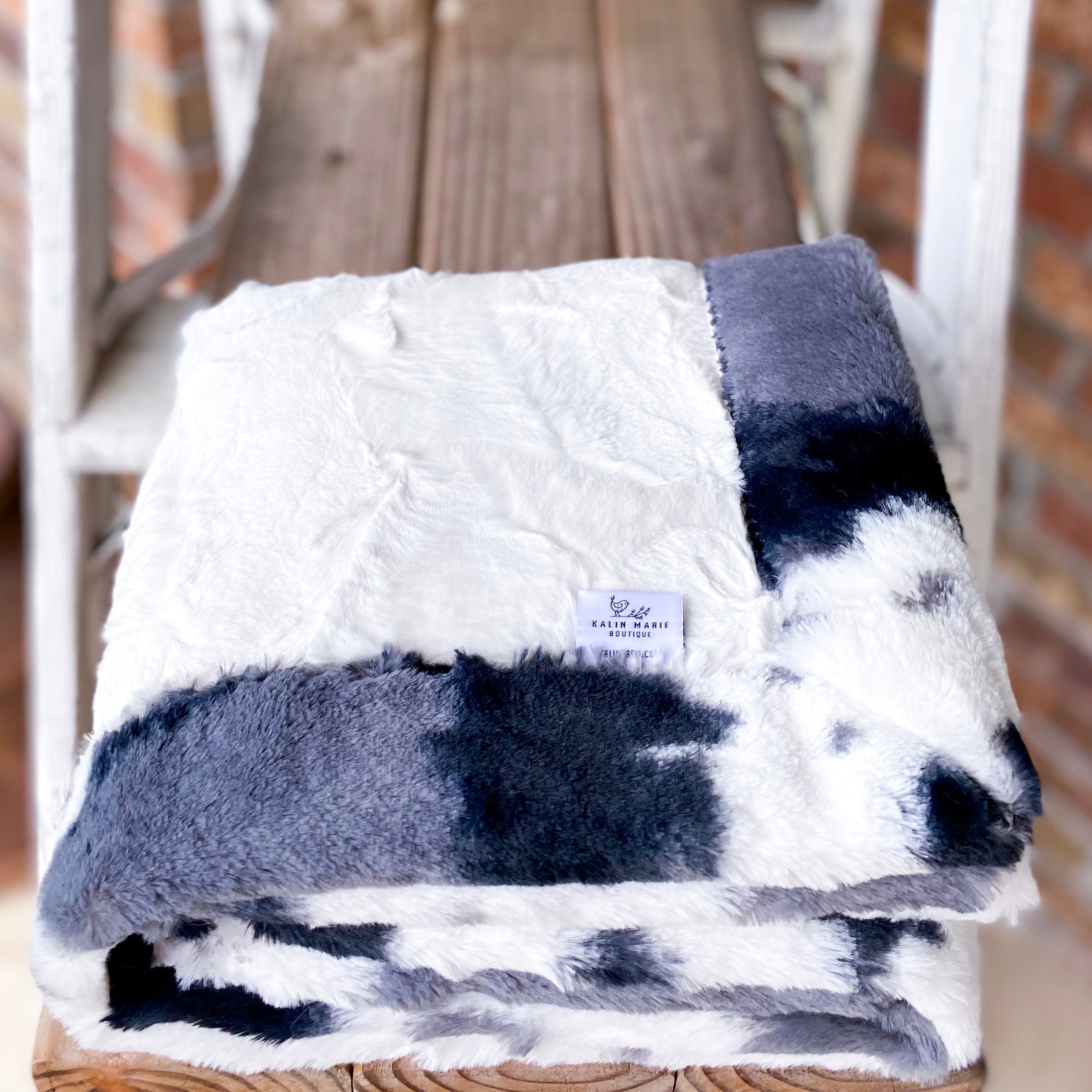 RTS Natural Hide & Storm Pony Luxe Blanket