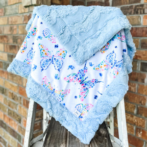Easy Order Mariposa Luxe Snuggle Blanket