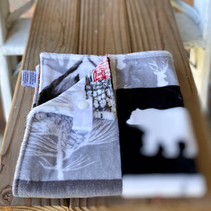 RTS Cabin Quilt Scarlet Loveys