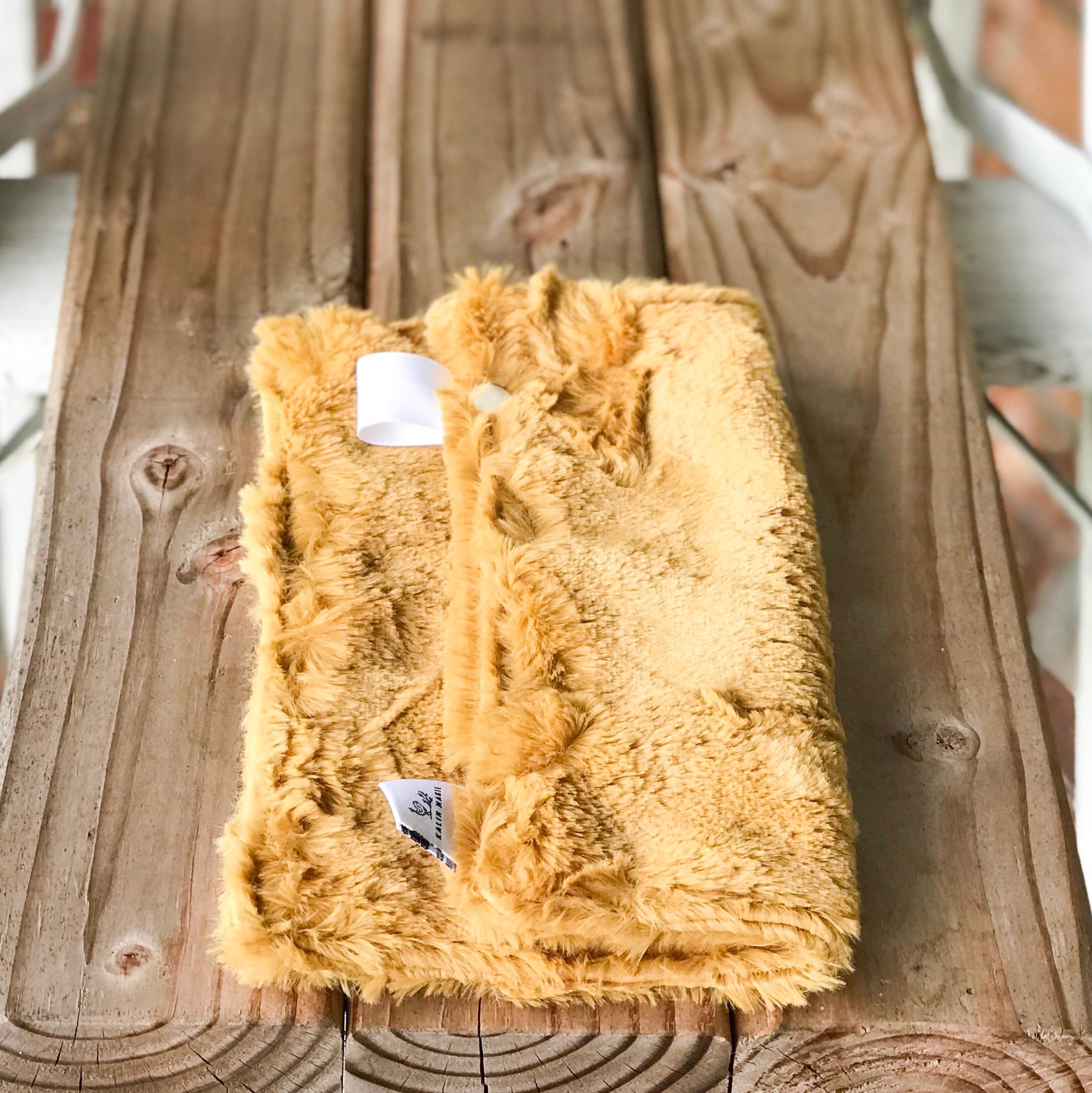 Golden Hide Double Luxe Lovey