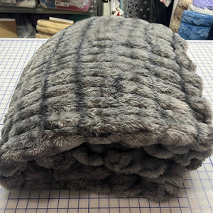 LE Easy Order Graphite Enzo Milan Double Luxe Blanket