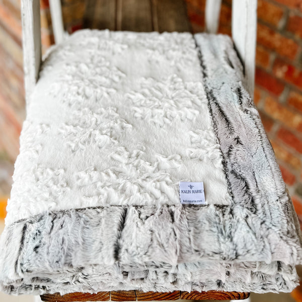 Popular Natural Snowflake & Silver Fox  Double Luxe Blanket