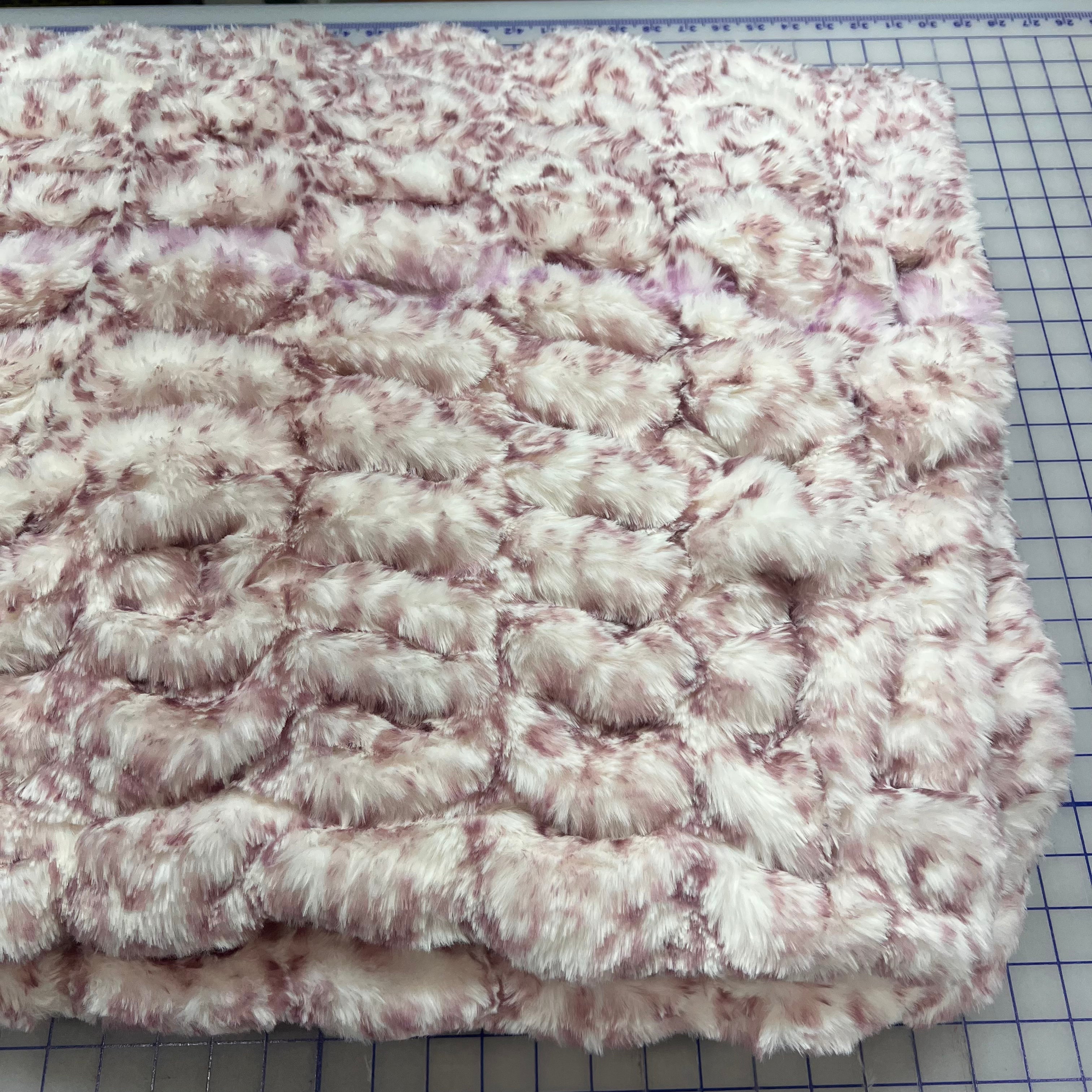Slightly Imperfect Luxe Luca Sugar Plum Milan Blanket