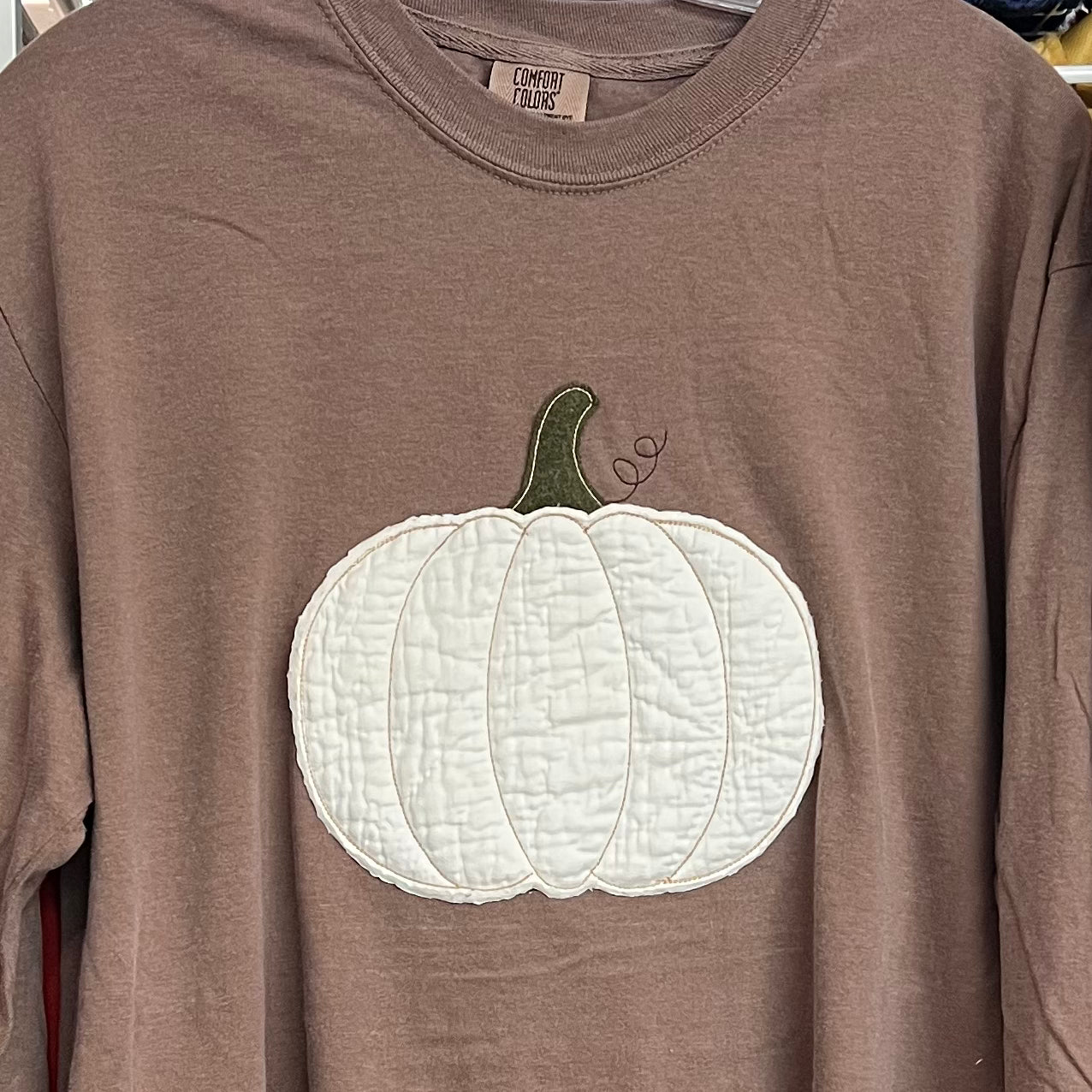NEW! LE Quilt & Wool Pumpkin Applique Tee/Sweatshirt