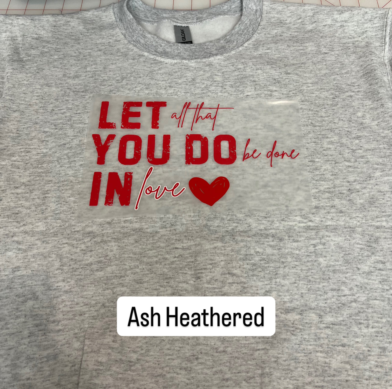 NEW! LE Let all You do Red Heat Transfer Crewneck Sweatshirt