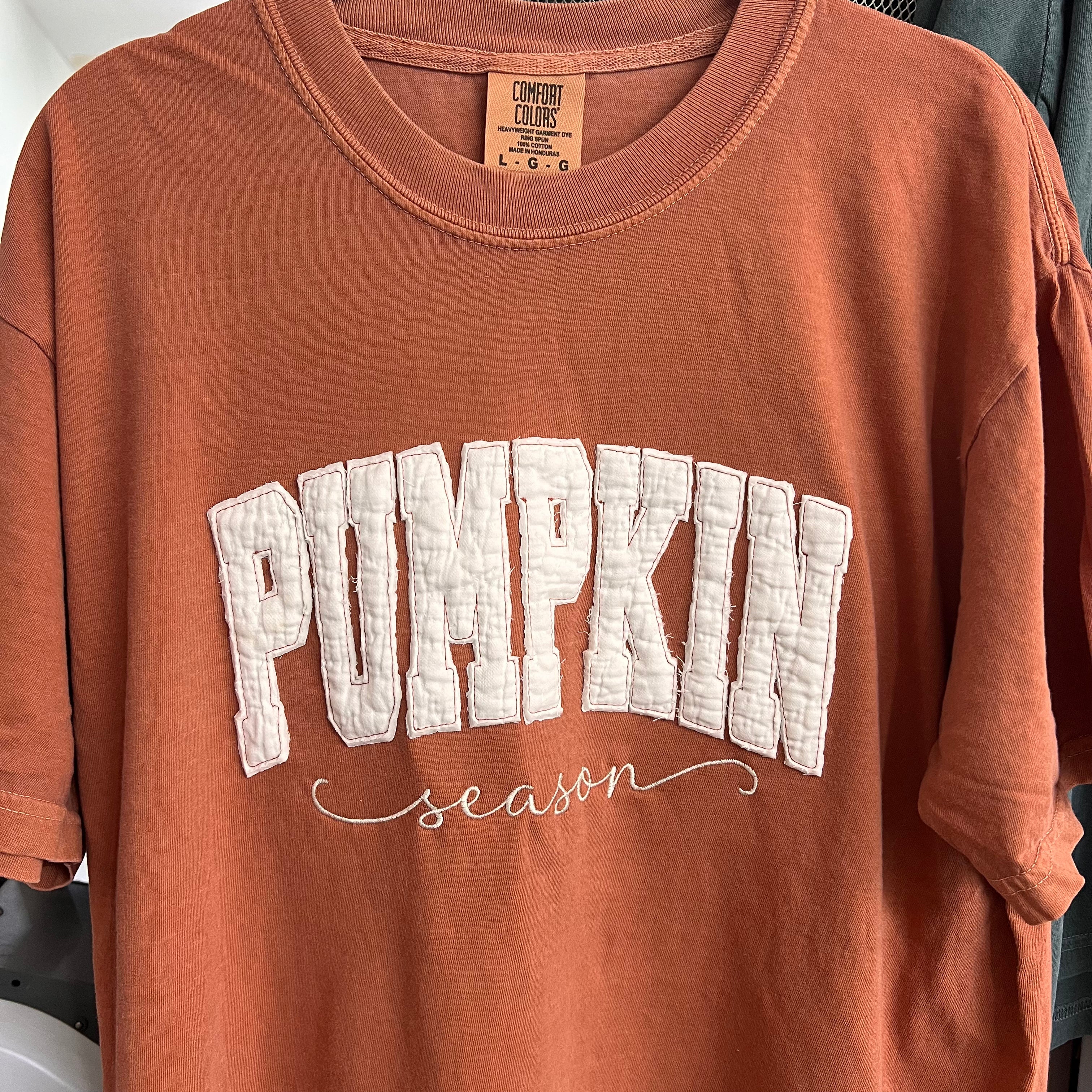 NEW! LE Quilt or Fleece PUMPKIN Season Applique Tee/Sweatshirt