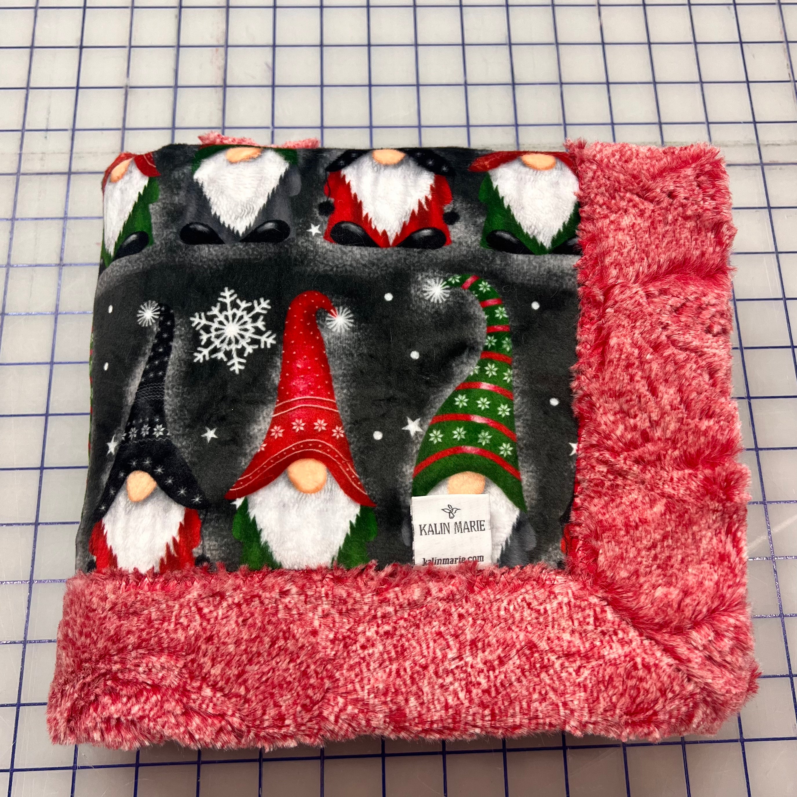 Last Chance! RTS Gnomes Lineup Luxe Blanket