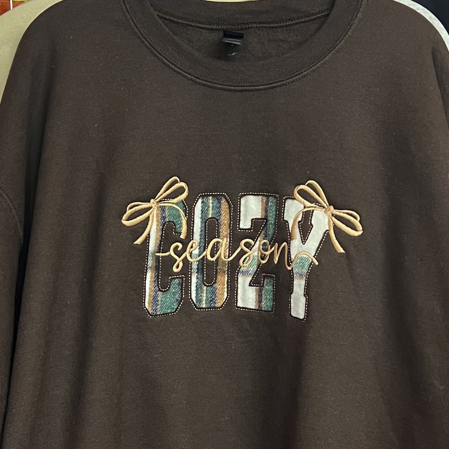 NEW! LE COZY Season Flannel Applique Tee/Sweatshirt