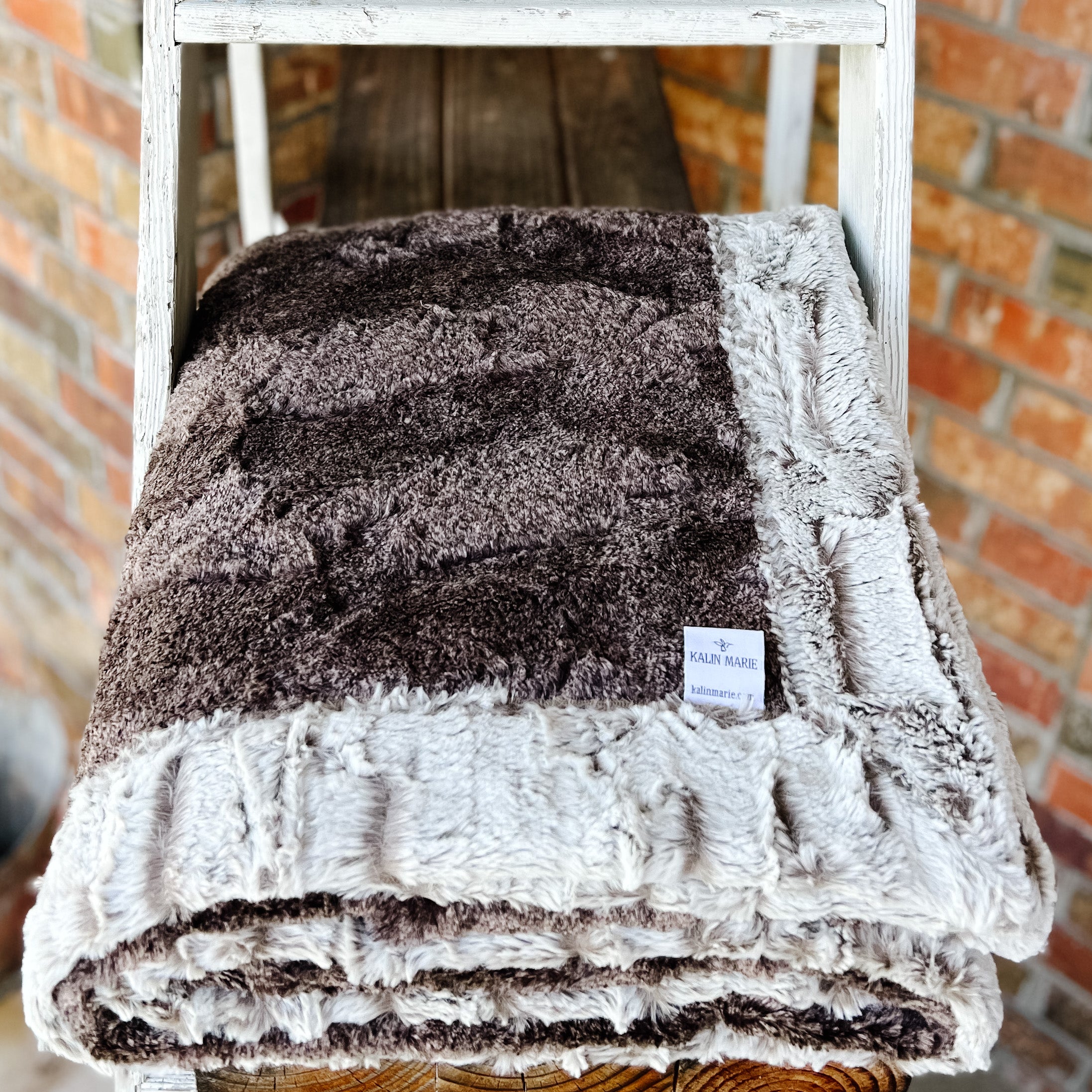 RTS Frappe Heathered & Almond Whistler Luxe Blanket