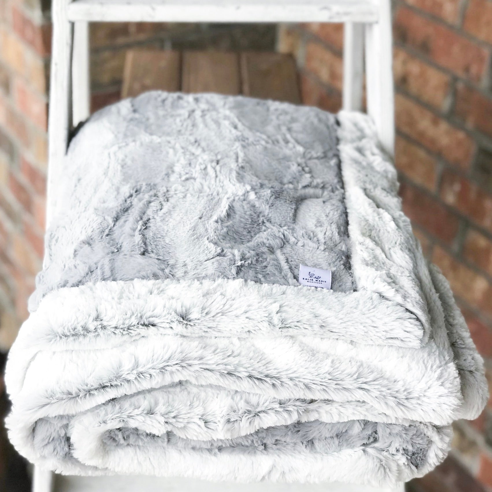Silver Hide & Silver Frost Double Luxe Blanket