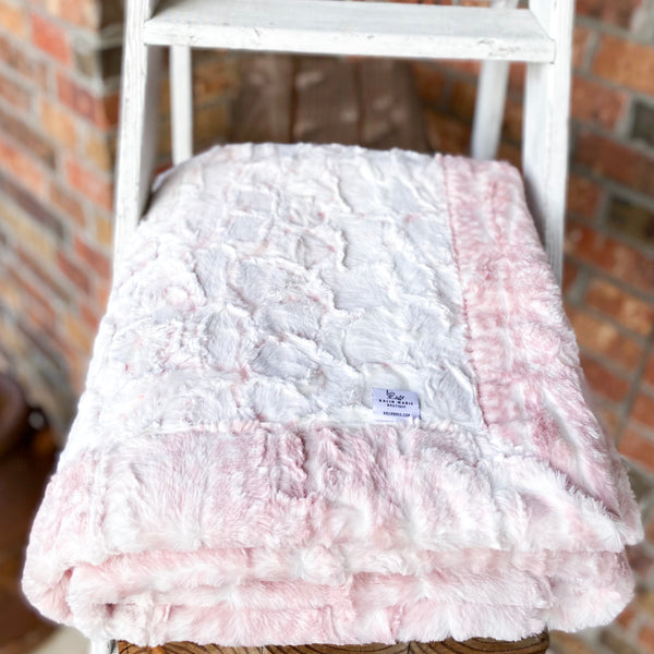 Snowy Owl Rosewater & Rosewater Fawn Double Luxe Blanket