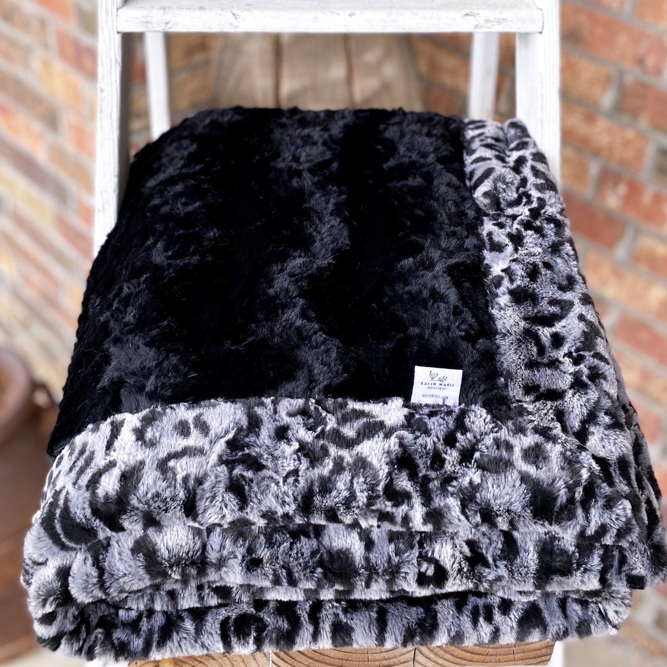 Easy Order Black Glacier & Bobcat Black Double Luxe Blanket